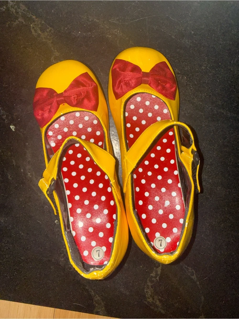 Disney Minnie-Inspired Yellow Mary Jane Flats 🎀✨ | size 7